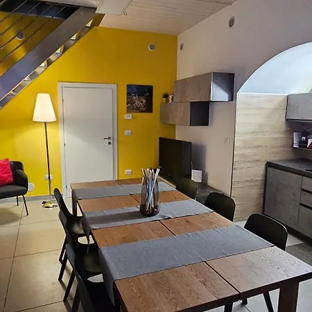 Διαμέρισμα Casa Mordo Monte SantʼAngelo